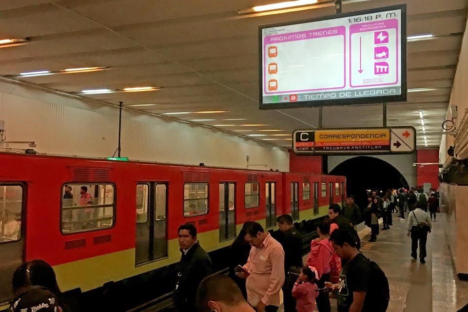 foto estacion tacubaya