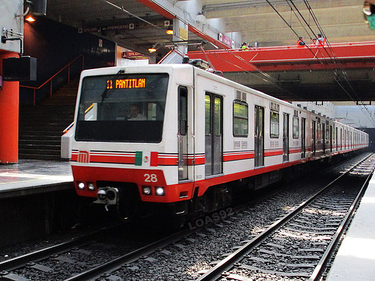 foto estacion pantitlan